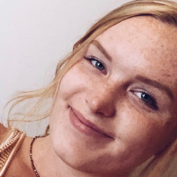 Meet the Posher Other - Meet your Posher,Abby